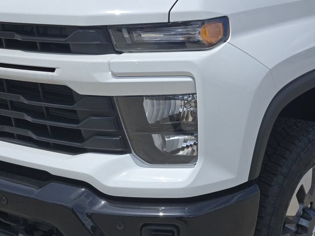 2026 Chevrolet Silverado 2500 HD Custom - Photo 6