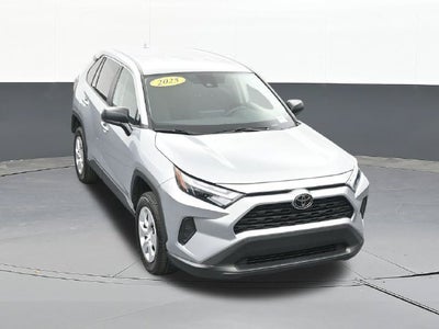 2025 Toyota RAV4 LE