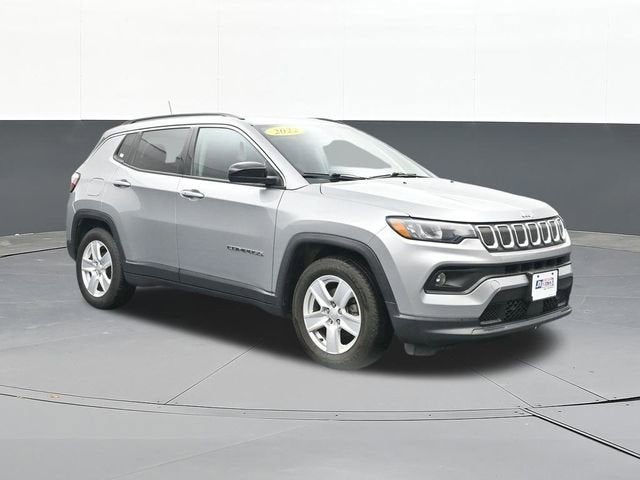 2022 Jeep Compass Latitude FWD