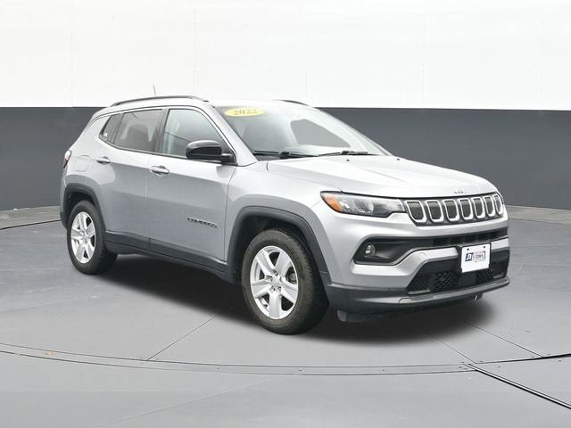 2022 Jeep Compass Latitude FWD