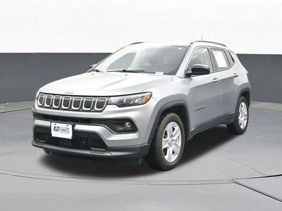 2022 Jeep Compass Latitude FWD
