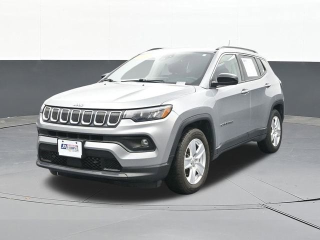 2022 Jeep Compass Latitude FWD