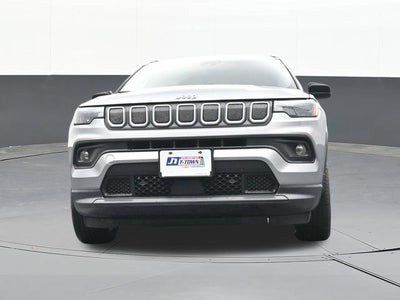 2022 Jeep Compass Latitude FWD
