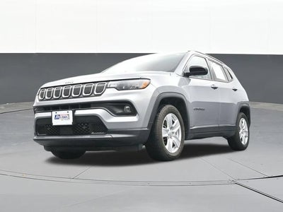 2022 Jeep Compass Latitude FWD