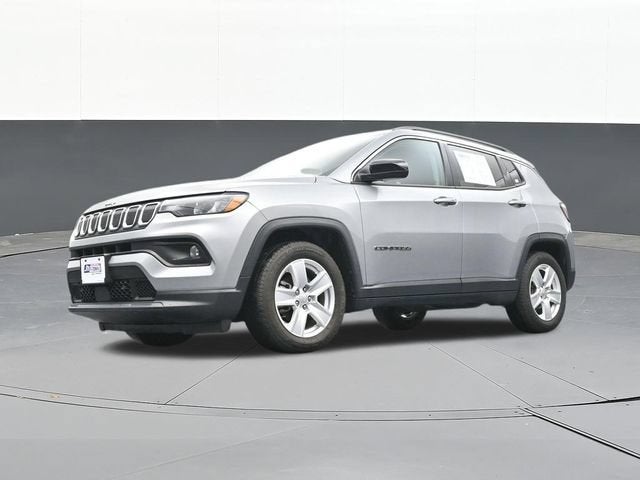 2022 Jeep Compass Latitude FWD