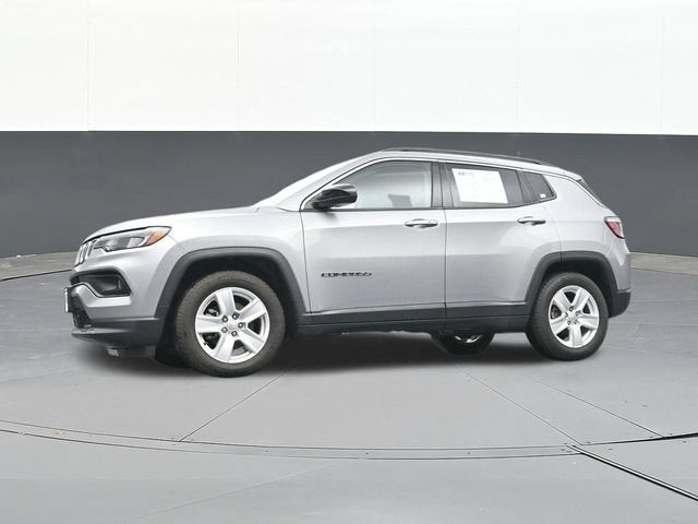 2022 Jeep Compass Latitude FWD
