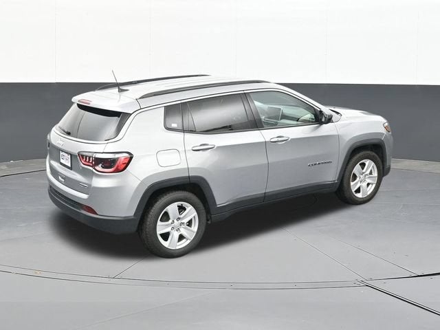 2022 Jeep Compass Latitude FWD