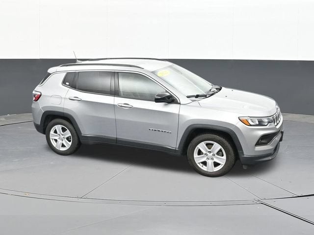 2022 Jeep Compass Latitude FWD