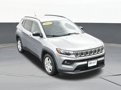 2022 Jeep Compass Latitude FWD