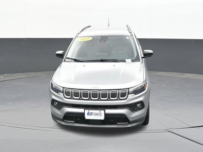 2022 Jeep Compass Latitude FWD