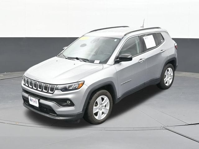 2022 Jeep Compass Latitude FWD