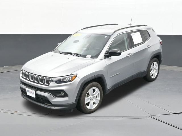 2022 Jeep Compass Latitude FWD