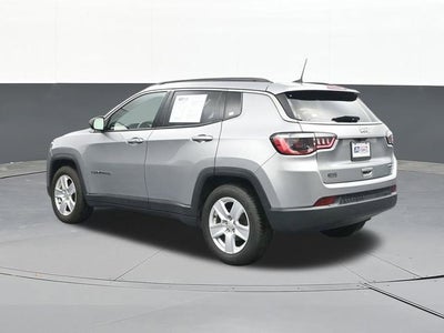 2022 Jeep Compass Latitude FWD