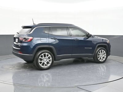 2024 Jeep Compass Latitude Lux FWD