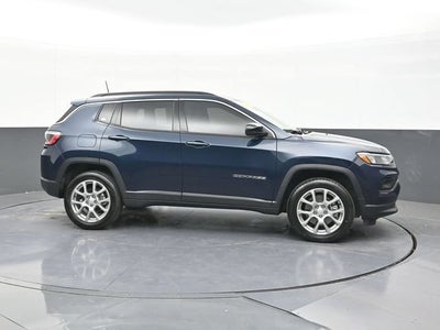2024 Jeep Compass Latitude Lux FWD