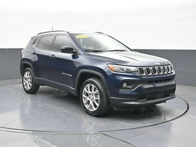 2024 Jeep Compass Latitude Lux FWD