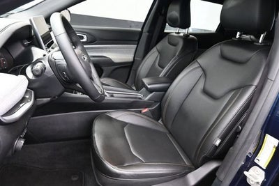 2024 Jeep Compass Latitude Lux FWD