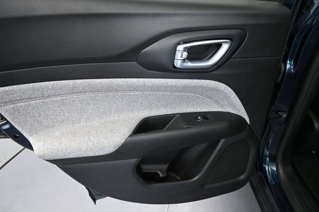 2024 Jeep Compass Latitude Lux FWD