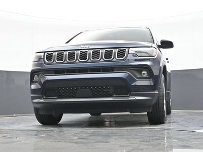 2024 Jeep Compass Latitude Lux FWD