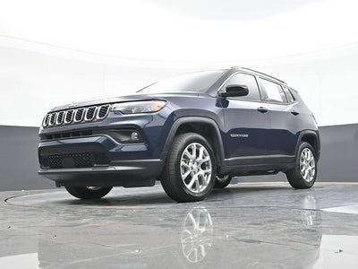 2024 Jeep Compass Latitude Lux FWD