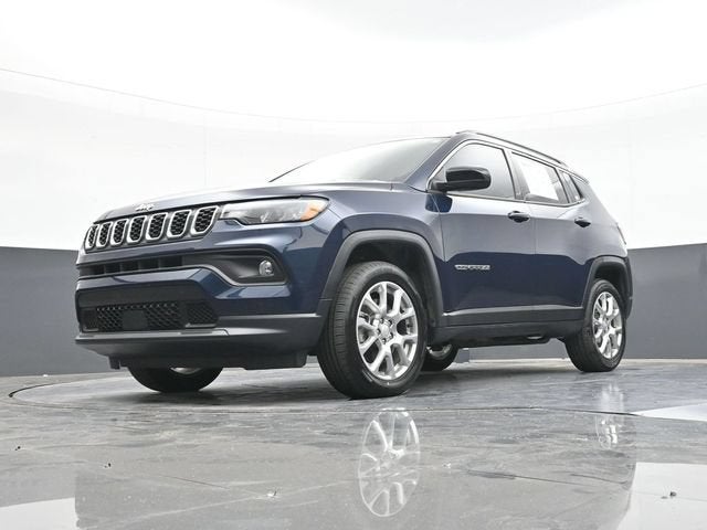 2024 Jeep Compass Latitude Lux FWD