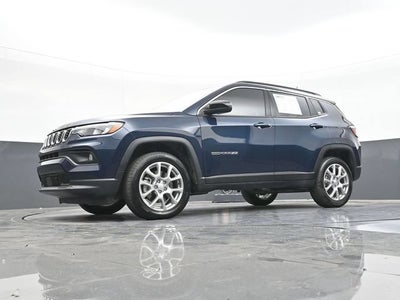 2024 Jeep Compass Latitude Lux FWD
