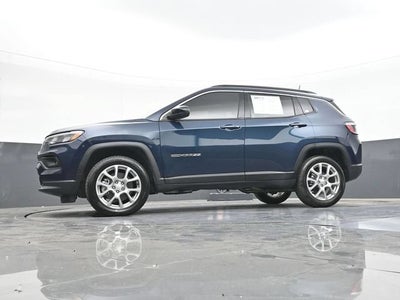 2024 Jeep Compass Latitude Lux FWD