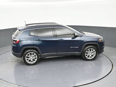2024 Jeep Compass Latitude Lux FWD