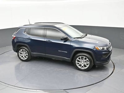 2024 Jeep Compass Latitude Lux FWD
