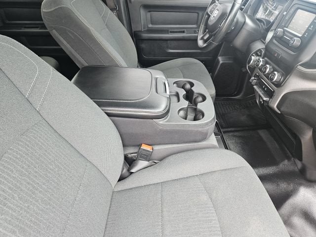 2022 RAM 2500 Tradesman Crew Cab 4x4 6'4" Box