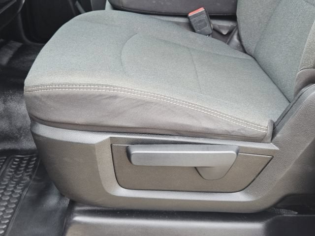 2022 RAM 2500 Tradesman Crew Cab 4x4 6'4" Box