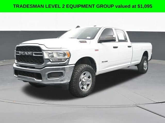 2020 RAM 2500 Tradesman Crew Cab 4x4 8' Box
