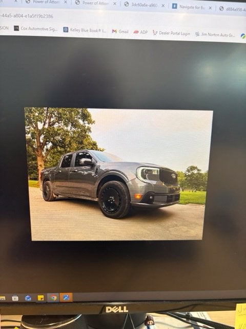 2025 Ford Maverick Lobo Standard