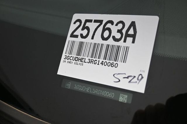 2024 Chevrolet Silverado 1500 ZR2