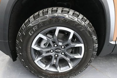 2027 Chevrolet Equinox ACTIV