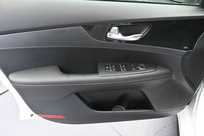2023 Kia Forte GT Manual