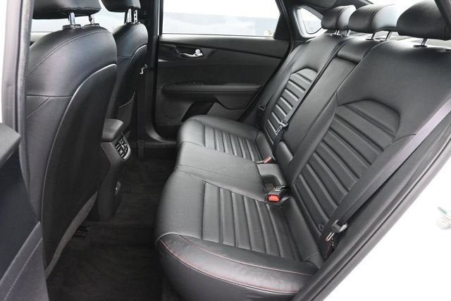 2023 Kia Forte GT Manual