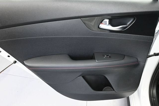 2023 Kia Forte GT Manual