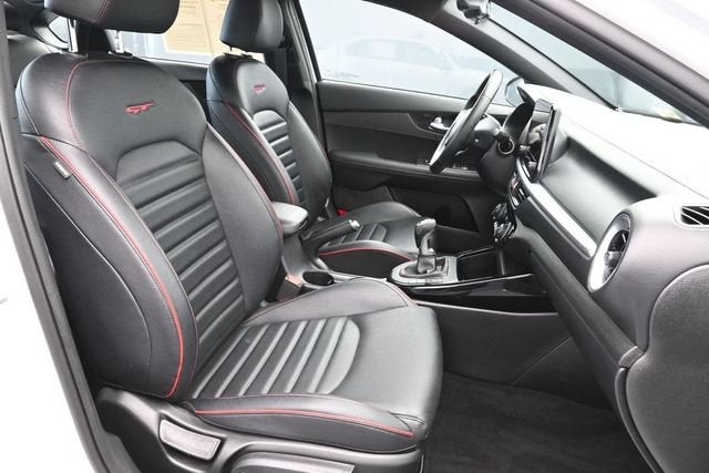 2023 Kia Forte GT Manual