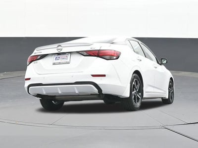 2024 Nissan Sentra SV Xtronic CVT