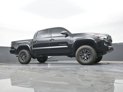 2022 Toyota Tacoma SR5 V6