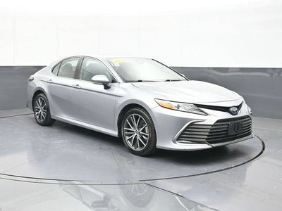 2024 Toyota Camry Hybrid XLE