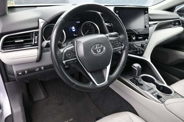 2024 Toyota Camry Hybrid XLE