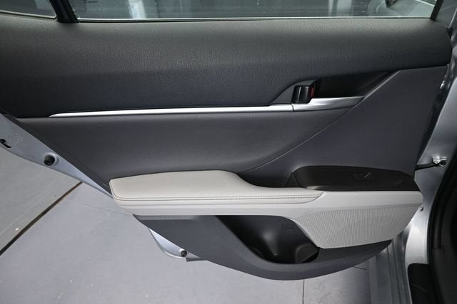 2024 Toyota Camry Hybrid XLE