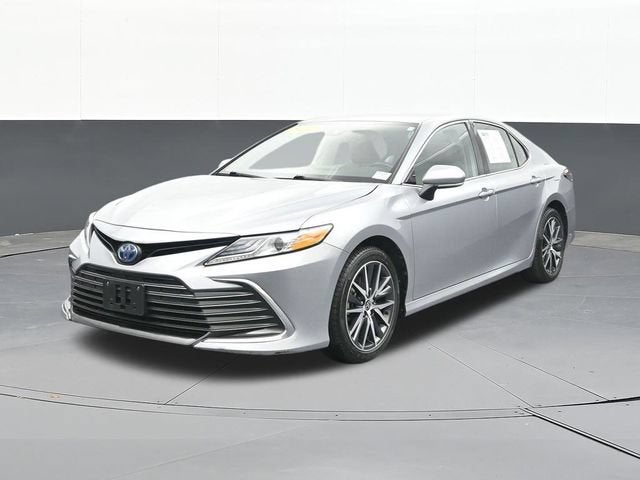 2024 Toyota Camry Hybrid XLE