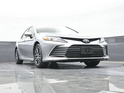 2024 Toyota Camry Hybrid XLE