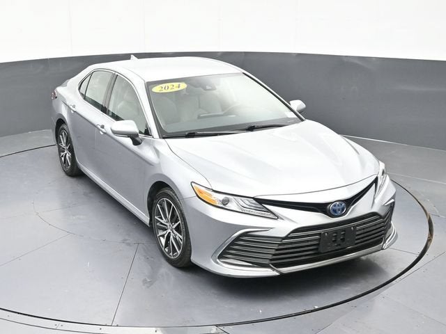 2024 Toyota Camry Hybrid XLE