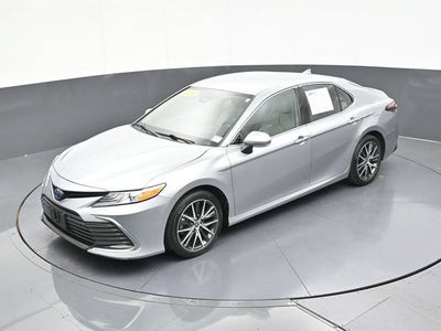 2024 Toyota Camry Hybrid XLE