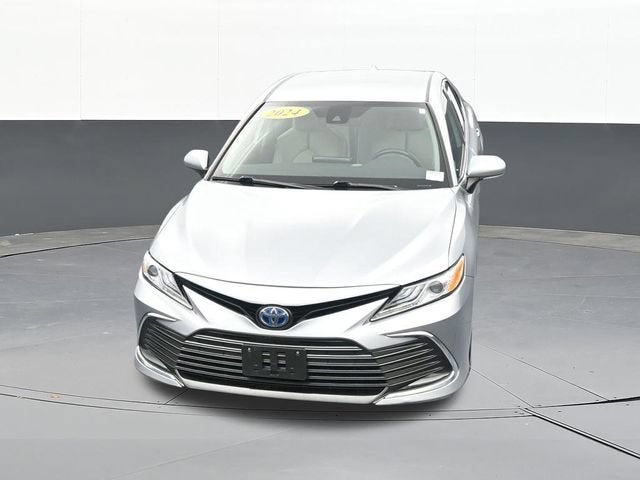 2024 Toyota Camry Hybrid XLE