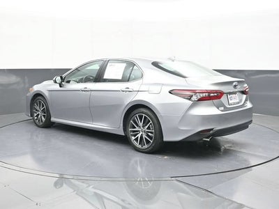 2024 Toyota Camry Hybrid XLE